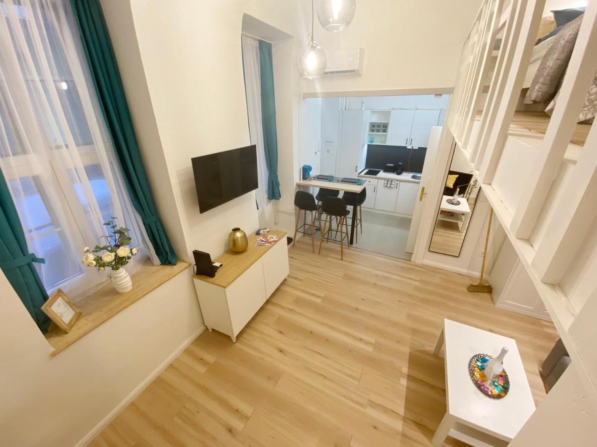 Szuper kis designlakás Budapest szívében Exterior foto